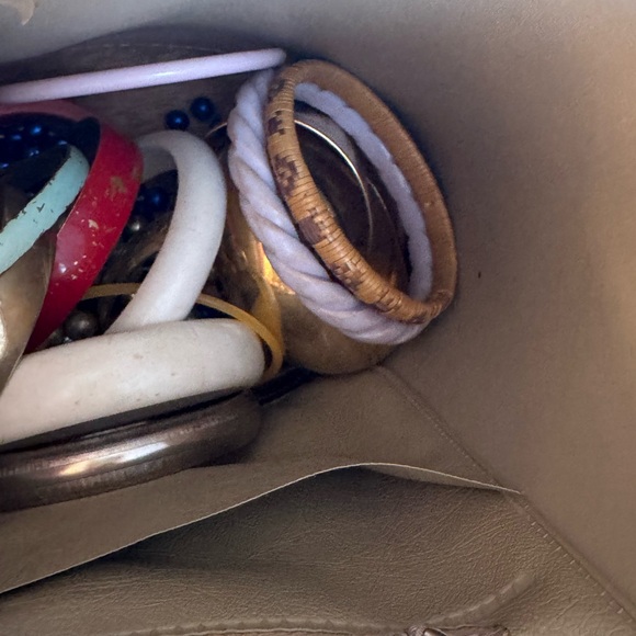 Vintage Enid Collin’s style Handbag Jeweled Garden Purse  Bucket Bag Floral - Picture 14 of 16